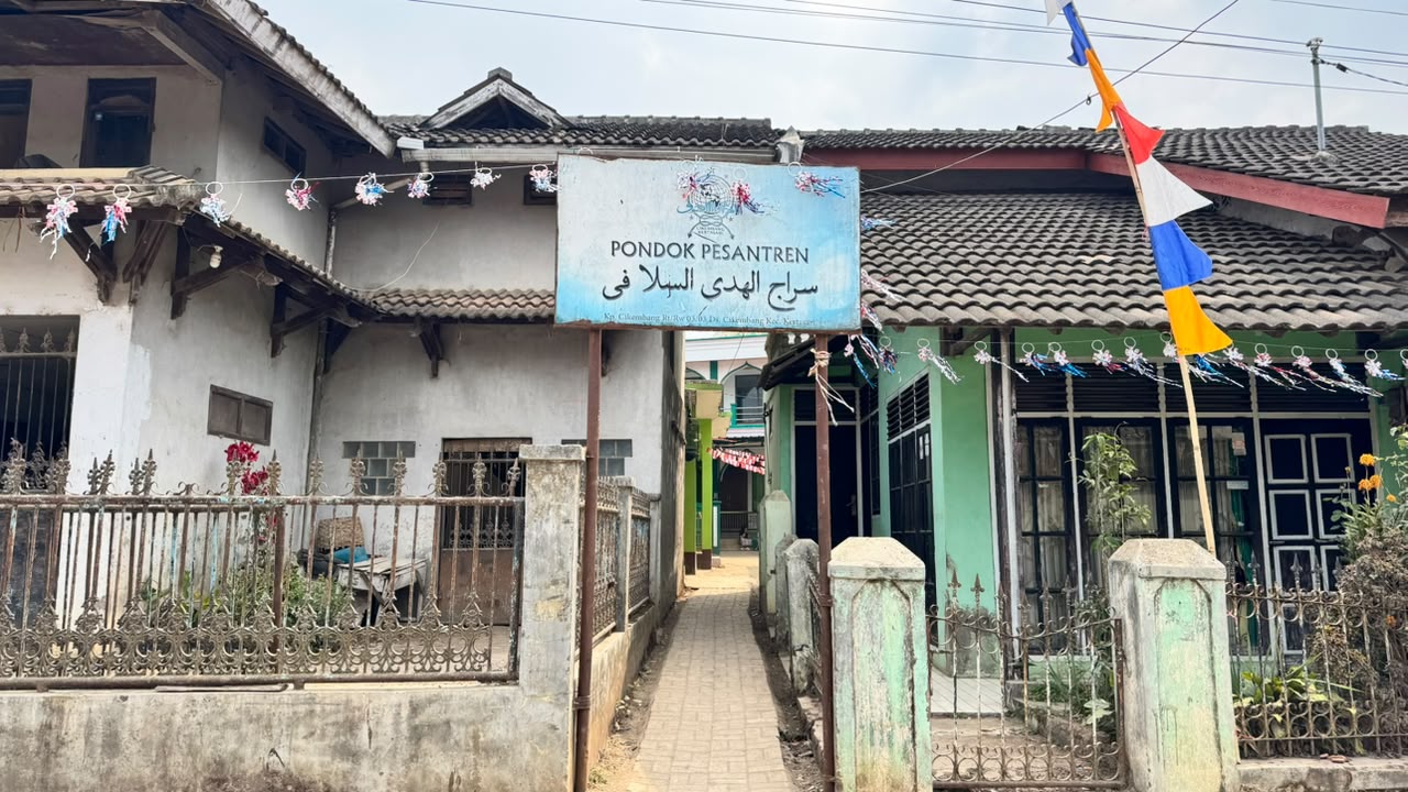 yayasan sirojul